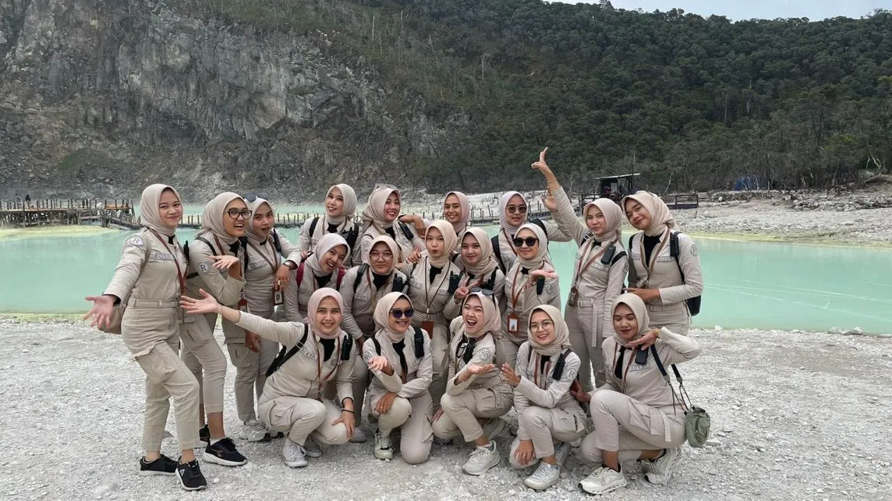 Full TIM - Kawah Putih